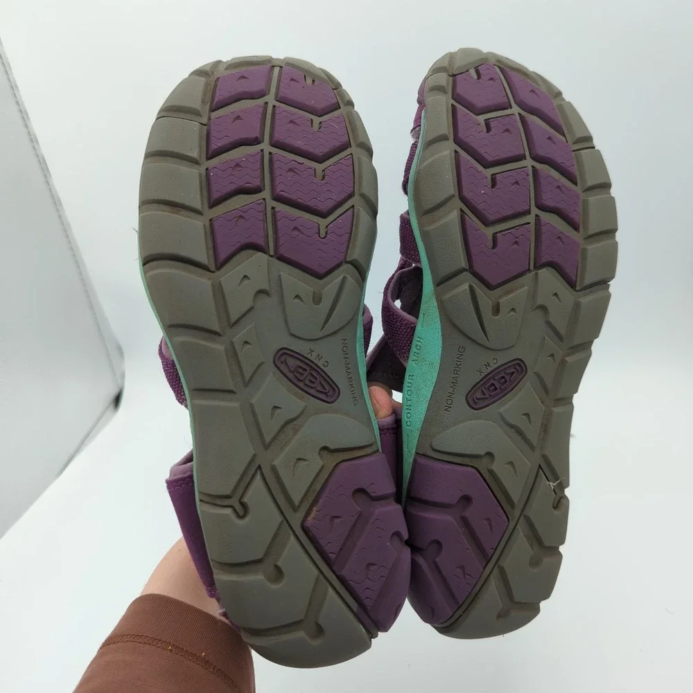 KEEN‎ Seacamp II CNX Sandals Gorp Adventure Water Shoes Girls 7 US 39 Outdoor